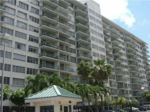 Brickell Bay  Tower  300x225