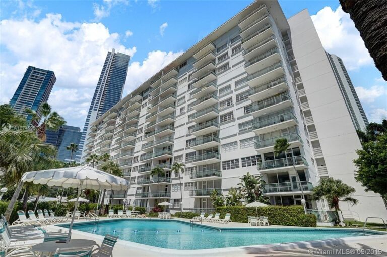 1408 brickell bay dr 1 1 768x509